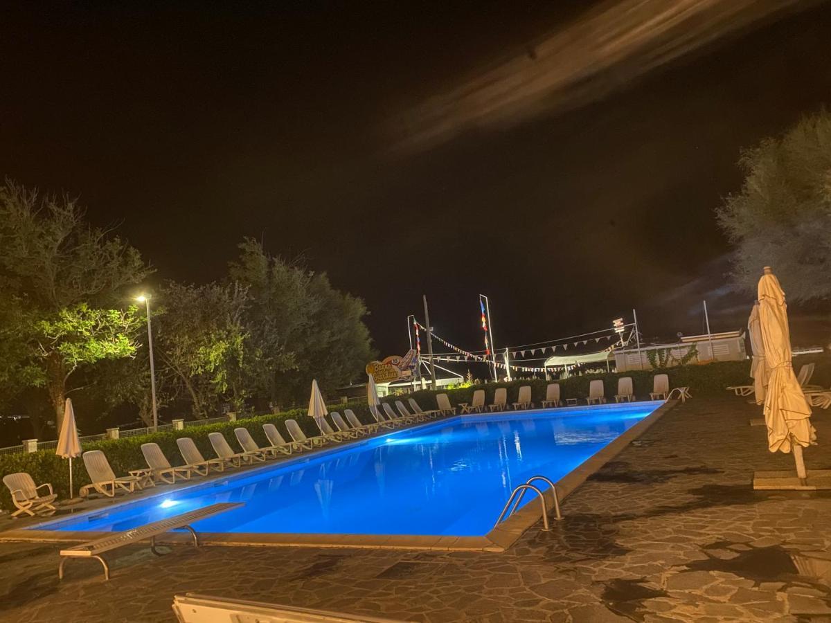 Residenza Villa Flores Bellaria-Igea Marina Luaran gambar